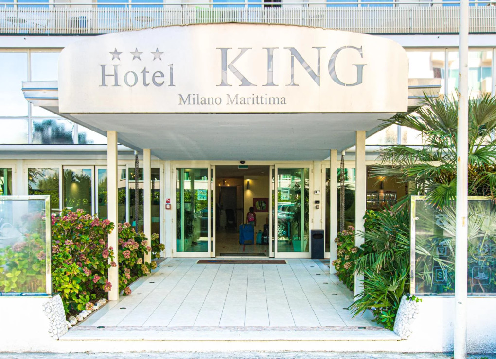 media.1745497062_dsc_4047