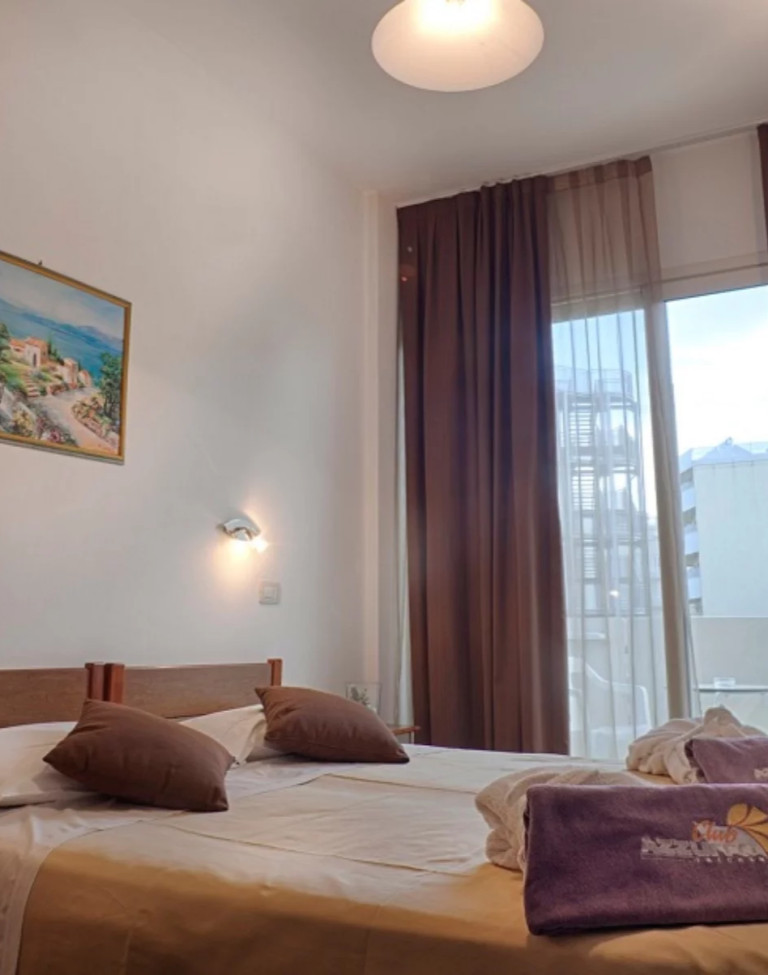 media.1746427896_camera_comunicante (1)