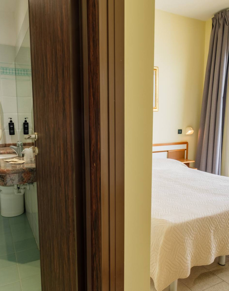 media.1750329702_classic25_-_matrimoniale_vista-1